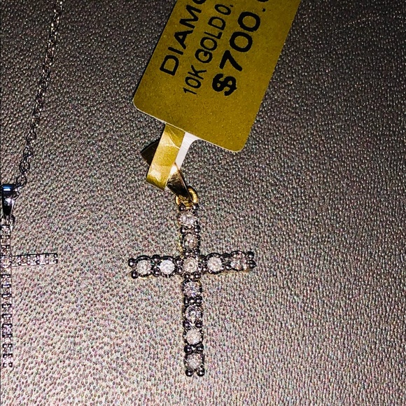 10k Solid Gold Real Si diamond cross pendant w/chain not fake Free Appraisal WOW - Picture 3 of 4